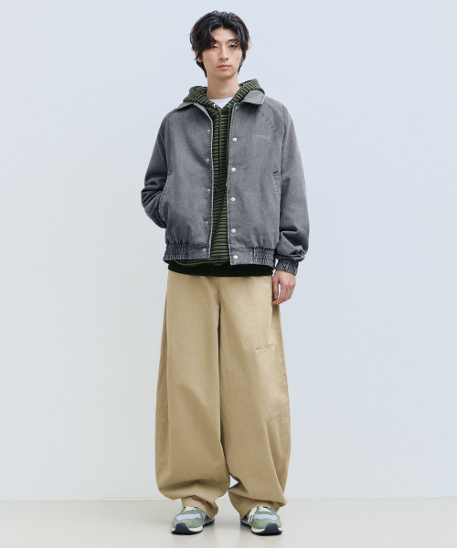 F.ILLUMINATE(フィルミネイト)の「ラグランカラー デニムジャケット-ブラック(ブルゾン・レディース・その他・SMALL/MEDIUM/LARGE)」の6枚目の写真