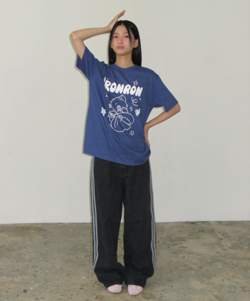 RONRON(ロンロン)の「SIDE LACE TRACK DENIM PANTS BLACK(デニムパンツ・レディース・その他・SMALL/MEDIUM/LARGE)」の3枚目の写真
