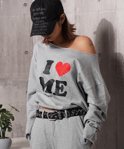 #MEMORY（メモリー）の「【MEMORY】［セットアップ対応］I LOVE ME ワンショルダー スウェット / I LOVE ME One-Shoulder Sweatshirt（スウェット・レディース・ブラック/グレー・FREE）」の19枚目の写真