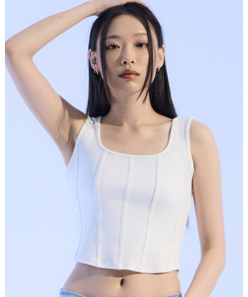 MOAA(モア)の「シェイプ&リブトップ ノースリーブ(ホワイト)(Tシャツ/カットソー・レディース・その他・SMALL/MEDIUM)」の1枚目の写真