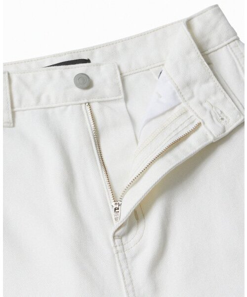 MUSINSA STANDARD WOMAN（ムシンサスタンダードウーマン）の「ウィメンズツイストセミバルーンデニムパンツ[クリーム]（デニムパンツ・レディース・その他・29/30/24/25/26/27/28）」の3枚目の写真