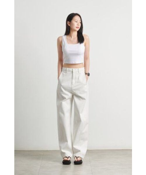MUSINSA STANDARD WOMAN（ムシンサスタンダードウーマン）の「ウィメンズツイストセミバルーンデニムパンツ[クリーム]（デニムパンツ・レディース・その他・29/30/24/25/26/27/28）」の14枚目の写真