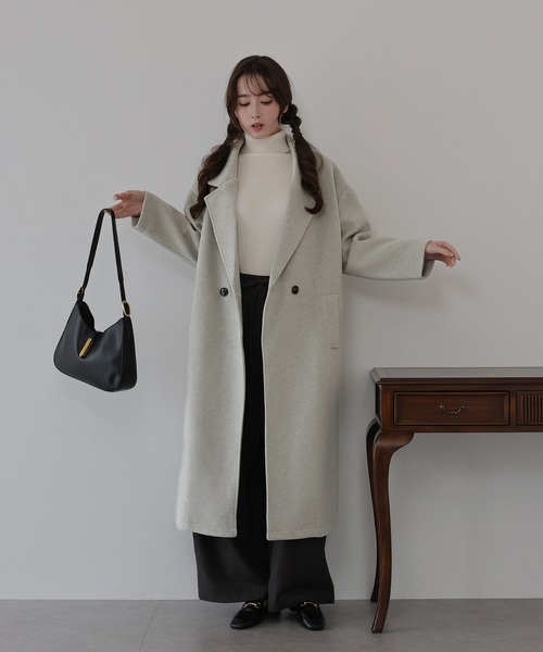 BLUEEAST（ブルーイースト）の「テーラードウールロングコート（チェスターコート・レディース・ベージュ/チャコールグレー・MEDIUM）」の2枚目の写真
