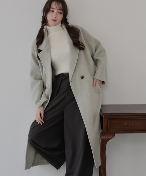 BLUEEAST（ブルーイースト）の「テーラードウールロングコート（チェスターコート・レディース・ベージュ/チャコールグレー・MEDIUM）」の17枚目の写真