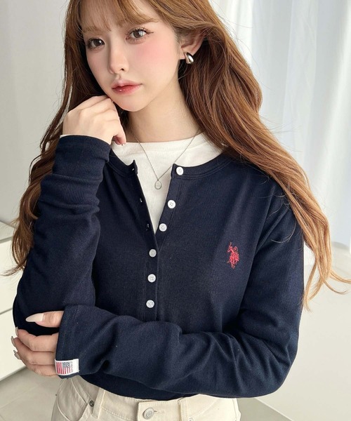 U.S. POLO ASSN.（ユーエスポロアッスン）の「U.S.POLO ASSN.ワンポイント刺繍長袖テレコリブヘンリーネックプルオーバー（Tシャツ/カットソー・レディース・ネイビー/杢グレー/アイボリー/ブラック・L/M）」の8枚目の写真