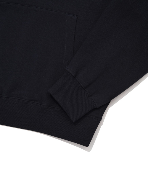 COVERNAT（カバーナット）の「コラージュロゴフードパーカー ネイビー（パーカー・レディース・その他・X-LARGE/SMALL/MEDIUM/LARGE）」の6枚目の写真