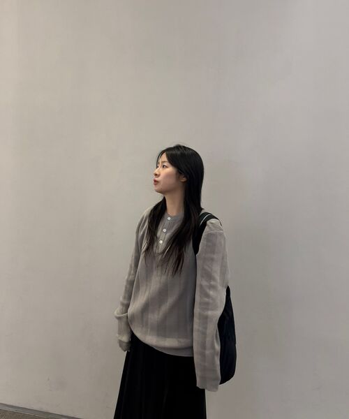 JUAN HOMME(ジュアンオム)の「ヘンリーネックリブニット(ライトグレー)(ニット/セーター・メンズ・その他・MEDIUM/LARGE)」の2枚目の写真