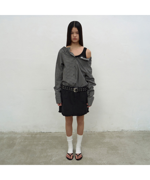 LCDC TM(エルシーディーシーティーエム)の「DOUBLE WAISTED DENIM MINI SKIRT (BLACK)(スカート・レディース・ブラック・SMALL/MEDIUM)」の1枚目の写真