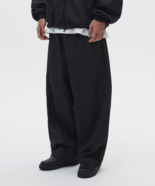 DURTの「TRAVEL RIPSTOP PANTS (BLACK)(スウェットパンツ・レディース・その他・LARGE/MEDIUM/SMALL)」の1枚目の写真
