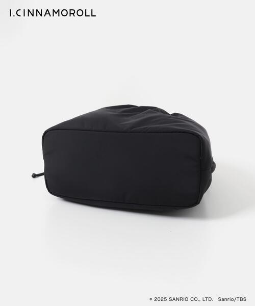 RODE SKO(ロデスコ)の「アイシナモロール パテッドバッグ(トートバッグ・レディース・ブラック/ライトブルー/ベージュ・ONE)」の9枚目の写真