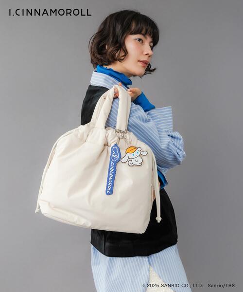 RODE SKO(ロデスコ)の「アイシナモロール パテッドバッグ(トートバッグ・レディース・ブラック/ライトブルー/ベージュ・ONE)」の15枚目の写真