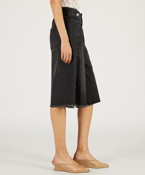 PRANK PROJECT（プランクプロジェクト）の「デニムハーフパンツ / Denim Half Pants（デニムパンツ・レディース・ブラック/ブルー/ホワイト・36/38）」の14枚目の写真