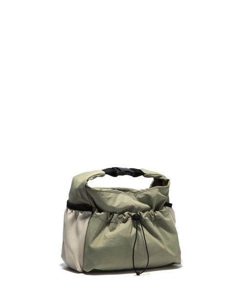 BUTDEEP(バッドディープ)の「022 STRING VARIOUS BAG SMALL-KHAKI(メッセンジャーバッグ・レディース・その他・FREE)」の2枚目の写真