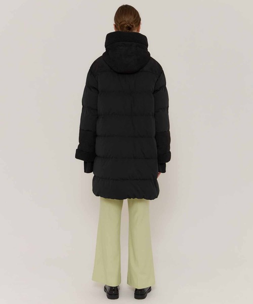 YOSOOU（ヨソオウ）の「【YOSOOU/ヨソオウ】Boa Docking Stand Hood Coat/ボアドッキングスタンドフードコート（ダウンジャケット/コート・レディース・ブラック/キナリ・2）」の7枚目の写真