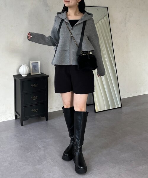 prose verse(プロズヴェール)の「ティアードフリルボンディングペプラムパーカー(パーカー・レディース・ブラック/グレー・LARGE/MEDIUM)」の14枚目の写真