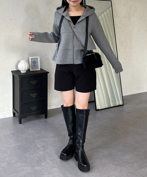 prose verse(プロズヴェール)の「ティアードフリルボンディングペプラムパーカー(パーカー・レディース・ブラック/グレー・LARGE/MEDIUM)」の9枚目の写真