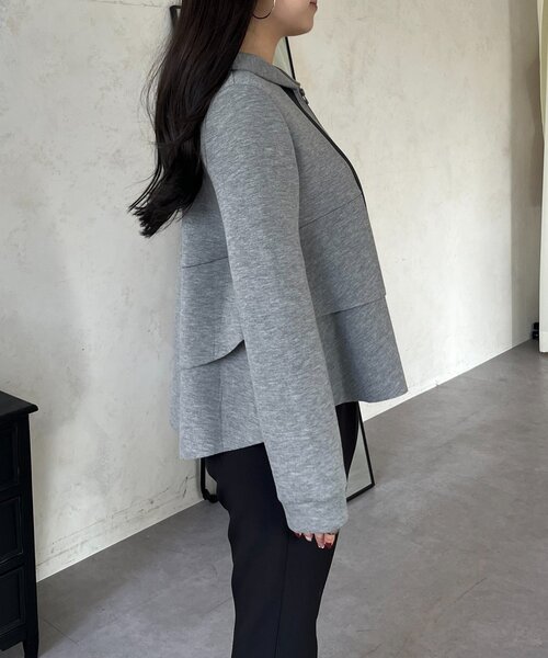 prose verse(プロズヴェール)の「ティアードフリルボンディングペプラムパーカー(パーカー・レディース・ブラック/グレー・LARGE/MEDIUM)」の11枚目の写真