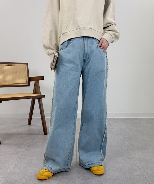 mellomela.(メロメラ)の「サイドフリンジワイドデニム(デニムパンツ・レディース・ダークネイビー/ライトブルー/ブルー・L/M)」の18枚目の写真