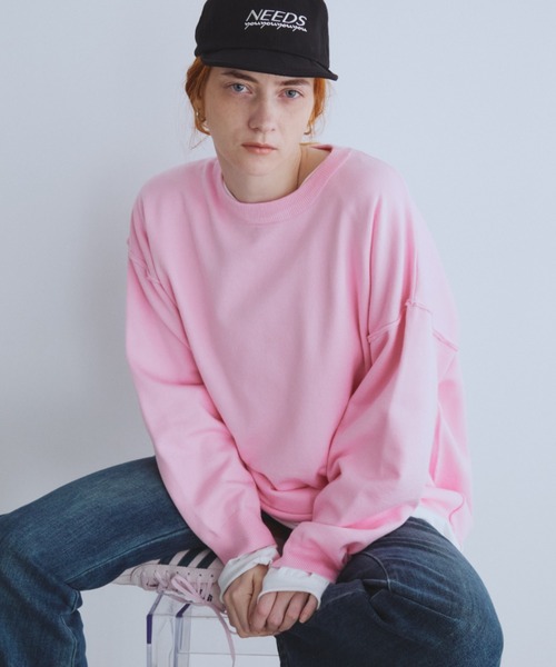 Auntie Rosa Holiday（アンティローザホリデー）の「トリミングオーバーサイズニット（ニット/セーター・レディース・ピンク/ブラウン/ベージュ/ブラック・FREE）」の4枚目の写真