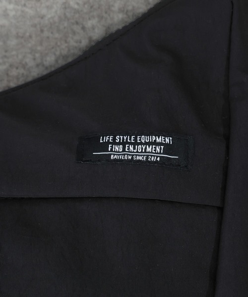 BAYFLOW(ベイフロー)の「ロープキリカエムーンショルダーバッグ(ショルダーバッグ・メンズ・レッド/ブラック/オフホワイト・FREE)」の19枚目の写真