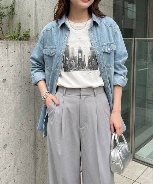 Rejoule(リジュール)の「デニムシャツ(シャツ/ブラウス・レディース・ライトブルー/ブルー・FREE)」の20枚目の写真