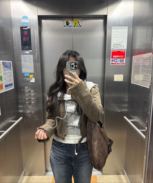 LETERIE（レテリー）の「BUCKLE REVERSIBLE SHOULDER BAG_BROWN（メッセンジャーバッグ・レディース・ブラウン・FREE）」の16枚目の写真