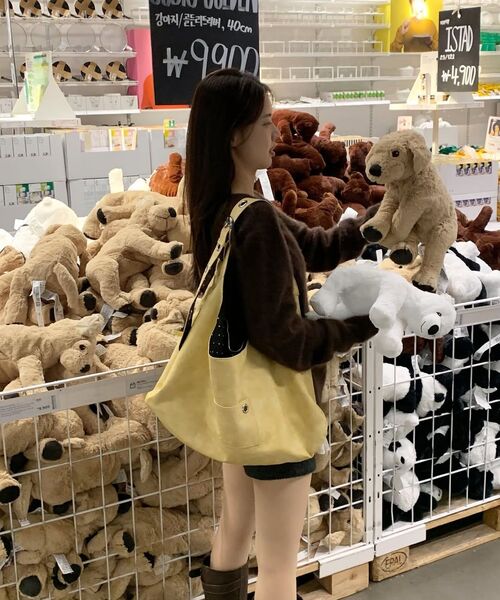 LETERIE（レテリー）の「BUCKLE REVERSIBLE SHOULDER BAG_BROWN（メッセンジャーバッグ・レディース・ブラウン・FREE）」の18枚目の写真