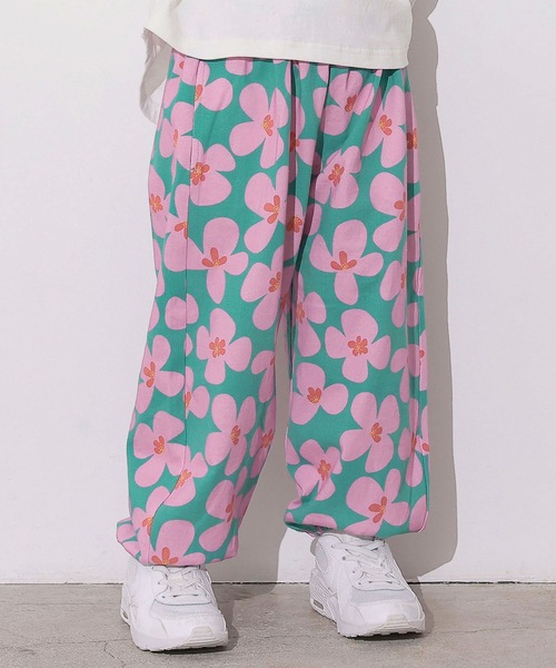 Ocean&Ground(オーシャン&グラウンド)の「ソウガラバルーンパンツ(その他パンツ・キッズ・ブラック/エメラルド・80/90/95/100/110/120/130/140)」の1枚目の写真