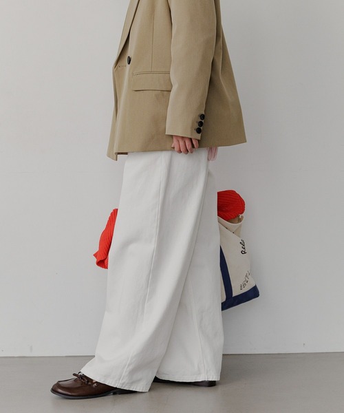 BAYFLOW（ベイフロー）の「[WEB限定]デニムイージーパンツ（デニムパンツ・レディース・オフホワイト/サックスブルー/インディゴブルー・SMALL/MEDIUM/LARGE）」の14枚目の写真