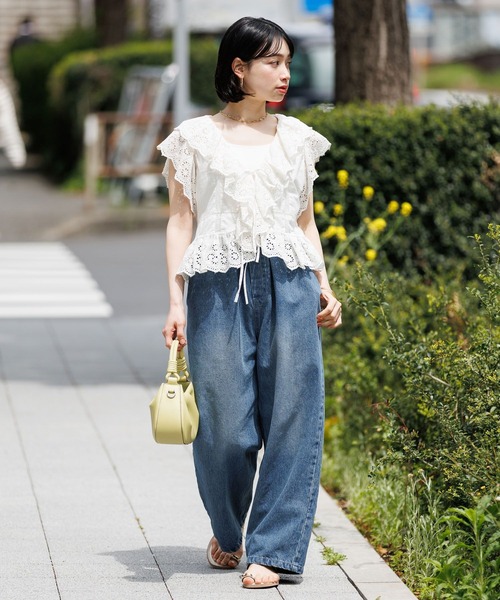 BAYFLOW（ベイフロー）の「[WEB限定/本格見えなのに楽ちん]デニムイージーパンツ（デニムパンツ・レディース・オフホワイト/サックスブルー/インディゴブルー・SMALL/MEDIUM/LARGE/X-SMALL）」の4枚目の写真
