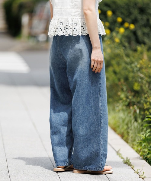 BAYFLOW（ベイフロー）の「[WEB限定/本格見えなのに楽ちん]デニムイージーパンツ（デニムパンツ・レディース・オフホワイト/サックスブルー/インディゴブルー・SMALL/MEDIUM/LARGE/X-SMALL）」の10枚目の写真