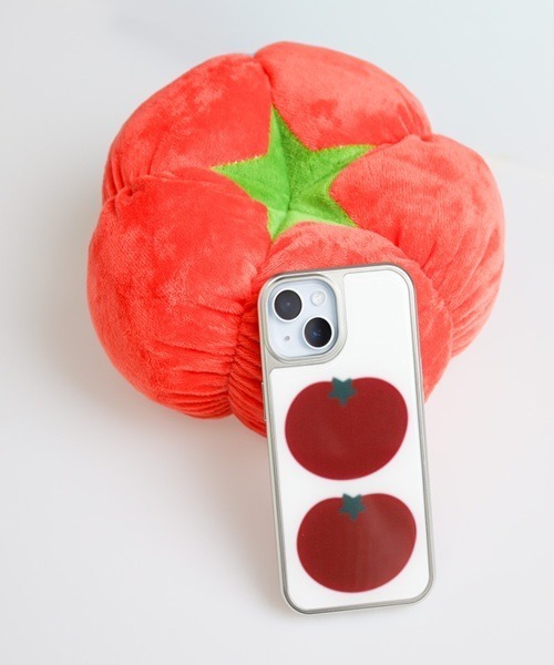 Vini（ヴィニ）の「【Vini】トマトの iPhoneケース  iPhone14/iPhone15/iPhone16/iPhone17（スマホケース/カバー・レディース・その他・iPhone 13/iPhone 14/iPhone 15/iPhone 16/iPhone 17）」の2枚目の写真