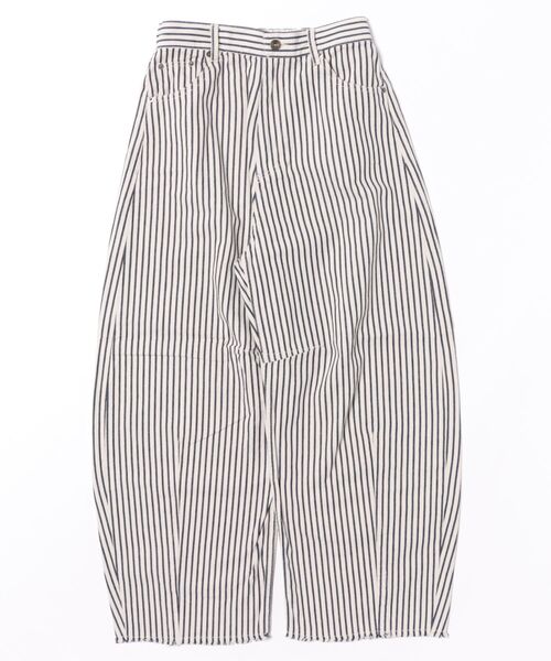 niko and...(ニコアンド)の「セルフカットカーブパンツ デニムパンツ(デニムパンツ・レディース・ライトブルー/インディゴブルー/ブラック/ホワイト/ピンク/クリアブルー/ライトブラウン・MEDIUM/LARGE)」の20枚目の写真