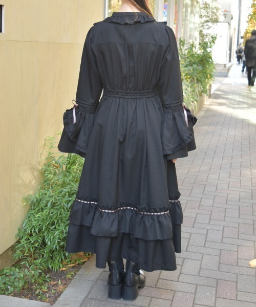 axes femme(アクシーズファム)の「ローズ×リボン姫袖ワンピース(ワンピース・レディース・キナリ/ブラック/ピンク・MEDIUM)」の5枚目の写真