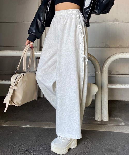 non-hedge(ノンヘッジ)の「サイドレースアップワイドパンツ(スウェットパンツ・レディース・オートミール/グレー/ブラック・FREE)」の7枚目の写真