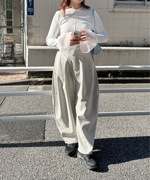 PILIT（ピリット）の「袖チュール切り替えロンTee（Tシャツ/カットソー・レディース・オフホワイト/ブラック・MEDIUM）」の15枚目の写真