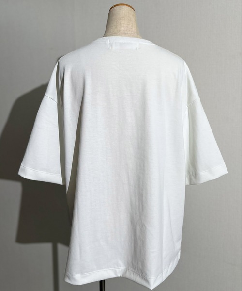 FLUMOR（フラマー）の「”RAW"ミニマルTee（Tシャツ/カットソー・レディース・ブラック/オフホワイト/キャメル/ピンク・38）」の6枚目の写真