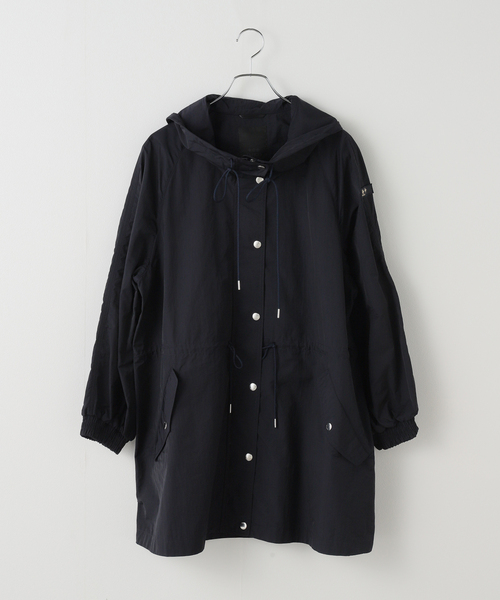 TATRAS（タトラス）の「《WEB・東武池袋店 限定展開》TATRAS/タトラス OLVONA(オルブォナ)（ナイロンジャケット・レディース・ブラック/ネイビー・SMALL）」の2枚目の写真