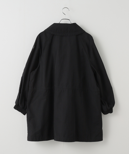 TATRAS（タトラス）の「《WEB・東武池袋店 限定展開》TATRAS/タトラス OLVONA(オルブォナ)（ナイロンジャケット・レディース・ブラック/ネイビー・SMALL）」の12枚目の写真