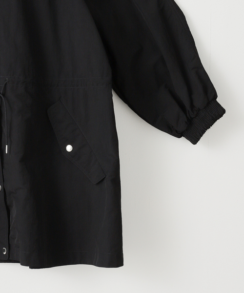 TATRAS（タトラス）の「《WEB・東武池袋店 限定展開》TATRAS/タトラス OLVONA(オルブォナ)（ナイロンジャケット・レディース・ブラック/ネイビー・SMALL）」の13枚目の写真