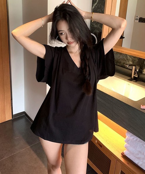 meJane(ミージェーン)の「Vネック オフショルライク ビッグTシャツ(Tシャツ/カットソー・レディース・ホワイト/チャコールグレー/ブラック・FREE)」の9枚目の写真