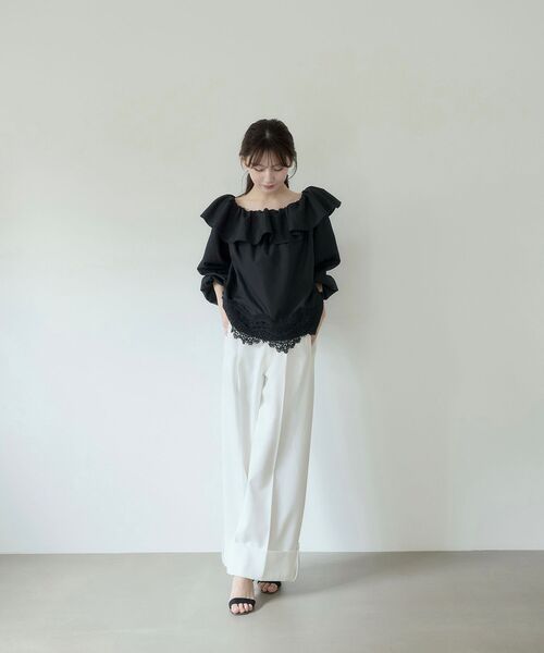 cle blatt(クレブラット)の「ロールアップワイドパンツ(その他パンツ・レディース・オフホワイト/ネイビー・MEDIUM/SMALL)」の5枚目の写真