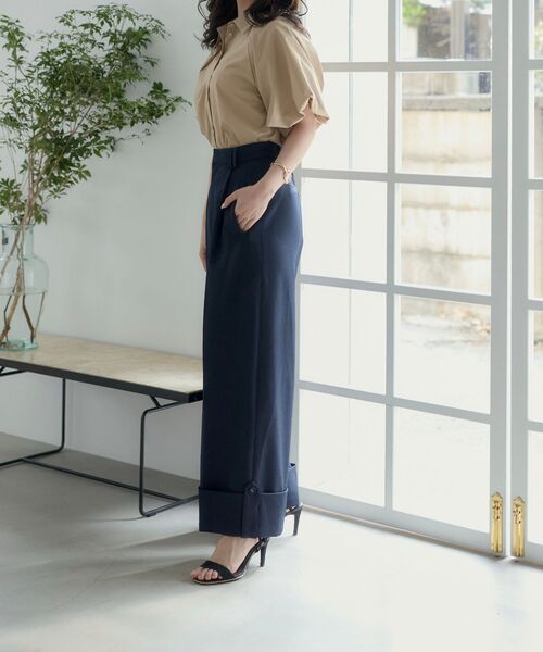 cle blatt(クレブラット)の「ロールアップワイドパンツ(その他パンツ・レディース・オフホワイト/ネイビー・MEDIUM/SMALL)」の9枚目の写真