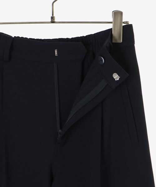 cle blatt(クレブラット)の「ロールアップワイドパンツ(その他パンツ・レディース・オフホワイト/ネイビー・MEDIUM/SMALL)」の22枚目の写真