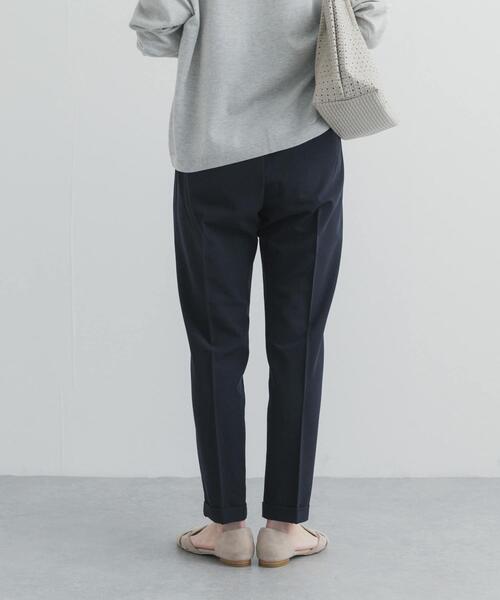 URBAN RESEARCH DOORS(アーバンリサーチドアーズ)の「ストレッチテーパードイージーパンツ(その他パンツ・レディース・ライトベージュ/ネイビー・SMALL/X-SMALL/MEDIUM)」の17枚目の写真