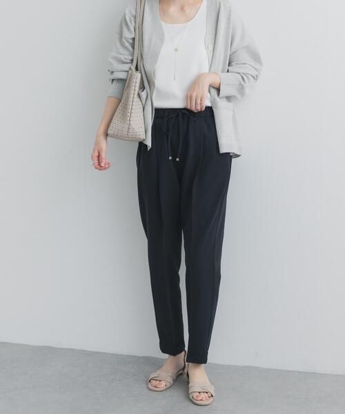URBAN RESEARCH DOORS(アーバンリサーチドアーズ)の「ストレッチテーパードイージーパンツ(その他パンツ・レディース・ライトベージュ/ネイビー・SMALL/X-SMALL/MEDIUM)」の18枚目の写真
