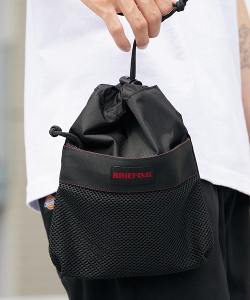 BRIEFING(ブリーフィング)の「BRIEFING/ブリーフィング MESH DRAWSTRING POUCH S ポーチ 2026年春夏(ポーチ・メンズ・ブラック・FREE)」の1枚目の写真