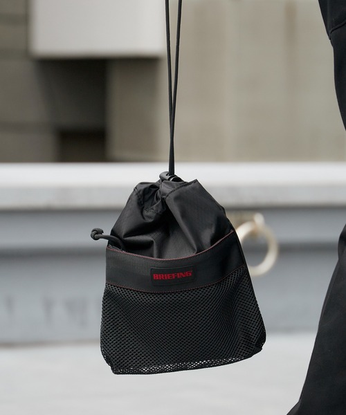 BRIEFING(ブリーフィング)の「BRIEFING/ブリーフィング MESH DRAWSTRING POUCH S ポーチ 2026年春夏(ポーチ・メンズ・ブラック・FREE)」の10枚目の写真