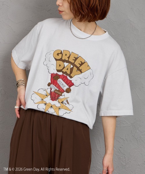 GOOD ROCK SPEED（グッドロックスピード）の「[GOOD ROCK SPEED/グッドロックスピード] 別注 GREEN DAY ロックプリントTシャツ (DOOKIE)（Tシャツ/カットソー・レディース・ライトグレー・XL/L/M）」の5枚目の写真