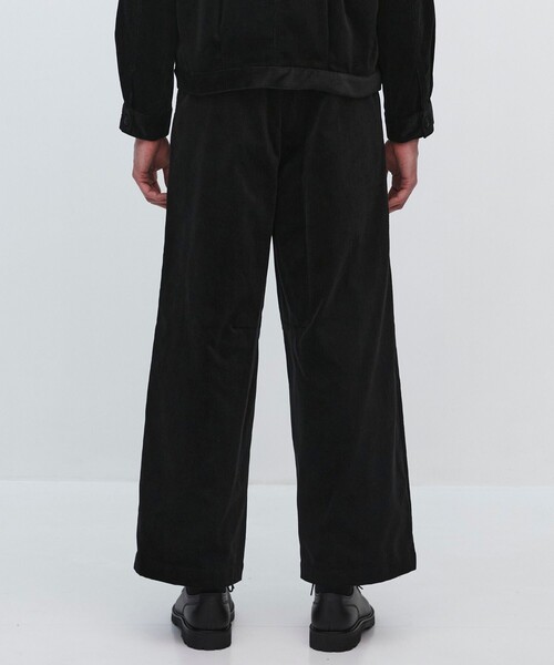 UNITED TOKYO（ユナイテッドトウキョウ）の「【数量限定】BRISBANE MOSS コーデュロイ バギースラックス（その他パンツ・メンズ・ダークブラウン/ブラック・2/1）」の9枚目の写真